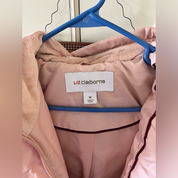 BRAND NEW WITH TAGS. Womens Liz Claiborne coat - Picture 5 of 9